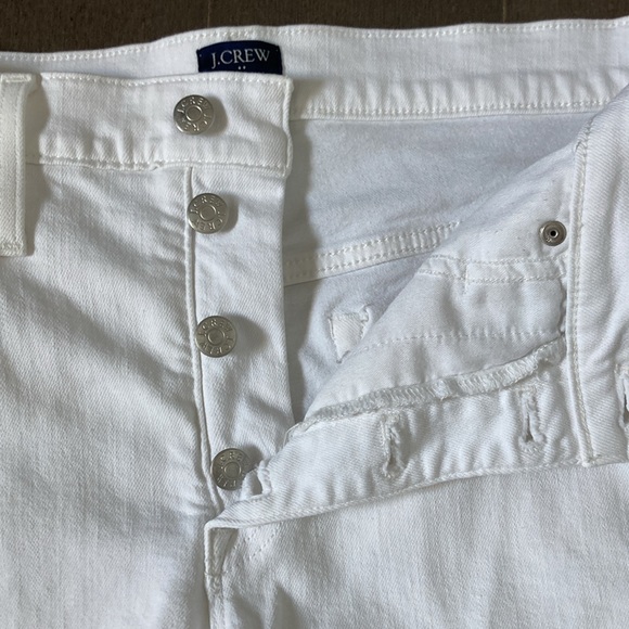 J. Crew 'Essential Stretch' 4 Button, 5 Pocket White Jeans - Picture 7 of 9